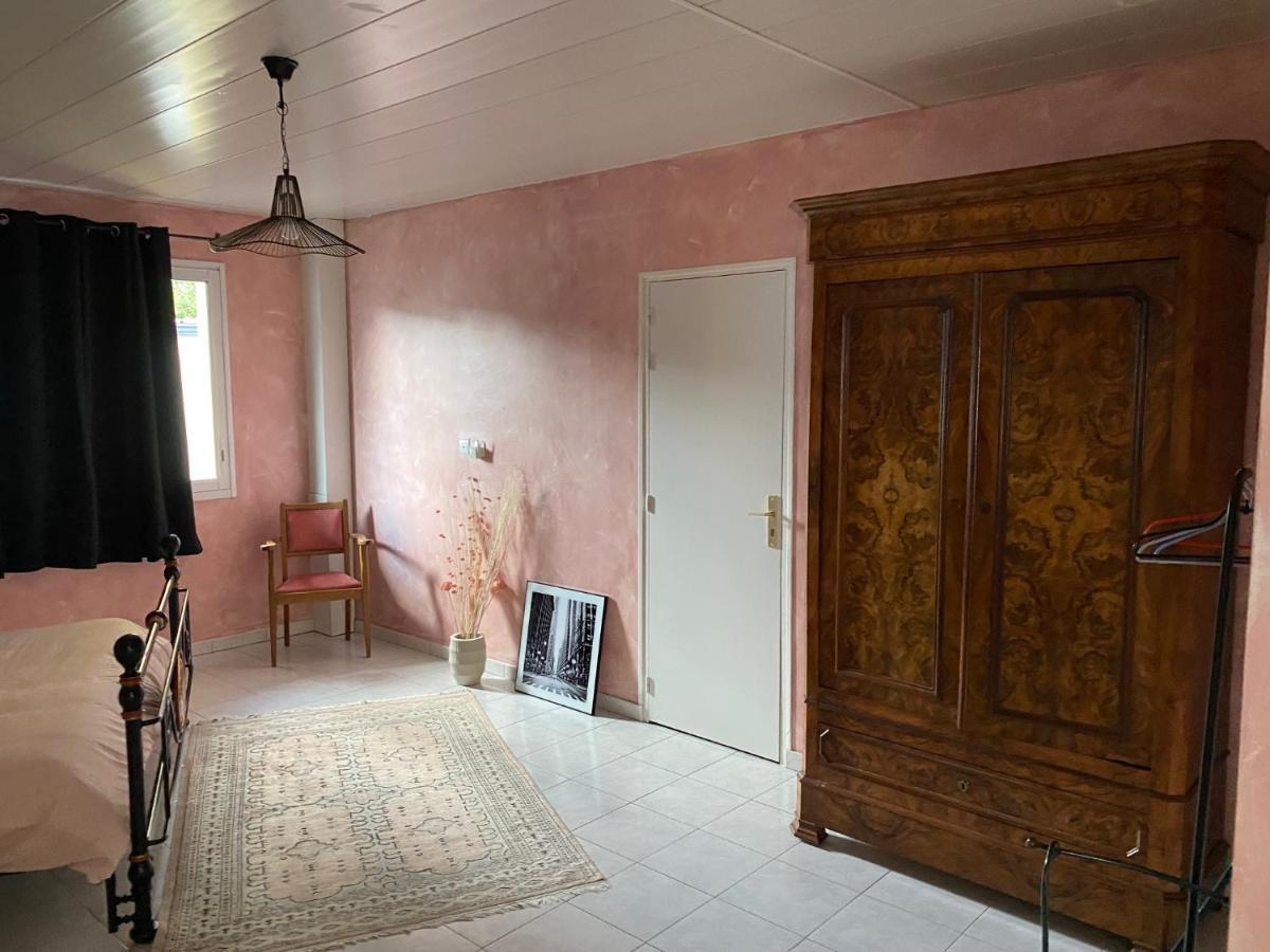 Gite Du Cirque Châlons-en-Champagne Exteriér fotografie